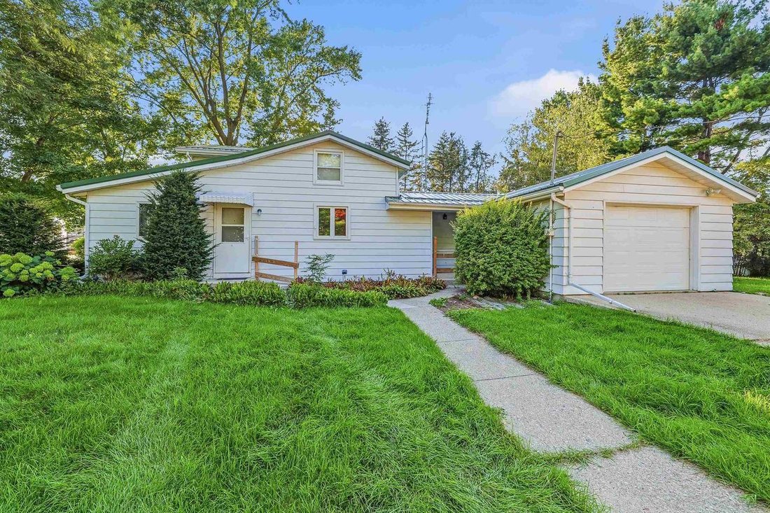 Casa a Beaver Dam, Wisconsin, Stati Uniti 4 - 18689438