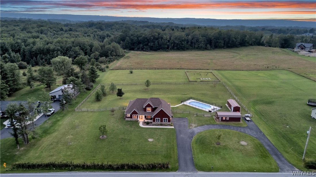 House in East Aurora, New York, United States 4 - 18690696