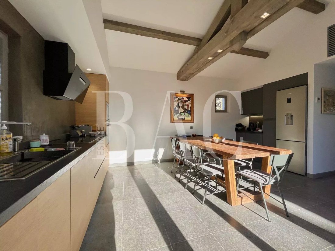 Villa in Nartelle-Noyer-Bellevue-bd des Sardinaux, Sainte-Maxime, France 4 - 16900249