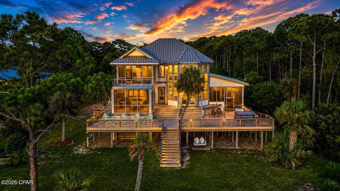 House in Port St. Joe, Florida, United States 2 - 18689198