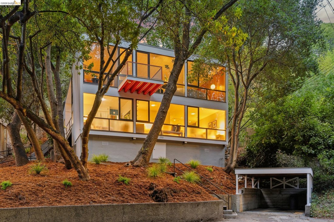 House in Berkeley, California, United States 1 - 18689716