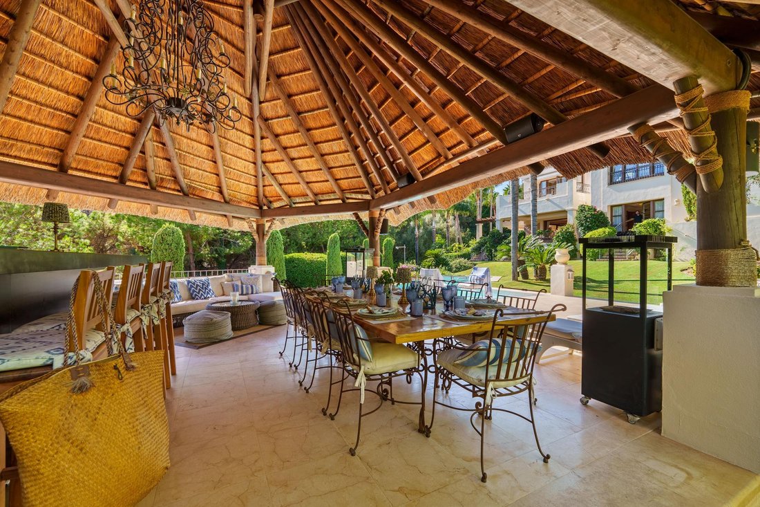 Villa in Marbella, Andalusia, Spain 3 - 18689533