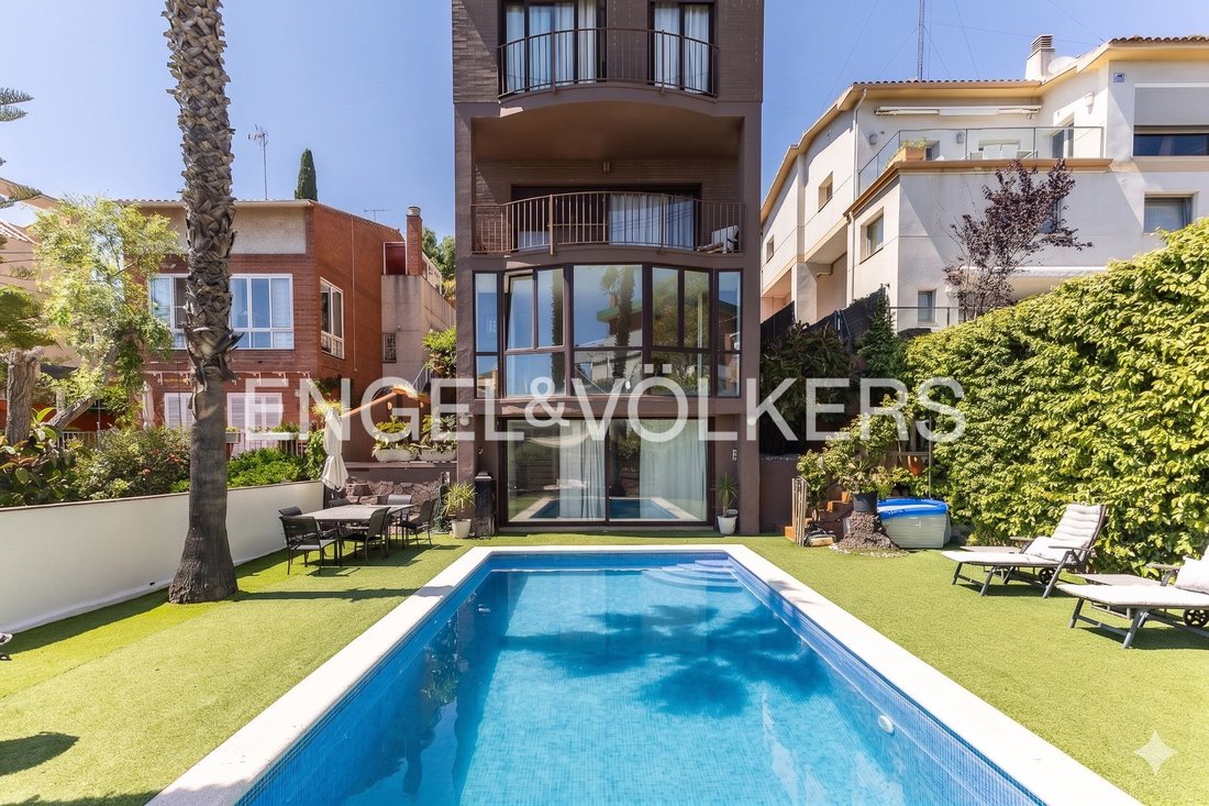 Casa en Esplugas de Llobregat, Cataluña, España 3 - 18040987
