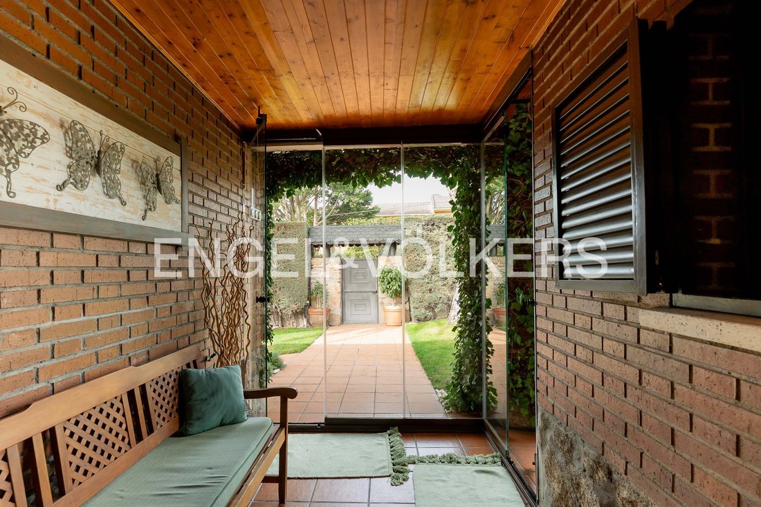House in Boadilla del Monte, Comunidad de Madrid, Spain 4 - 17352836