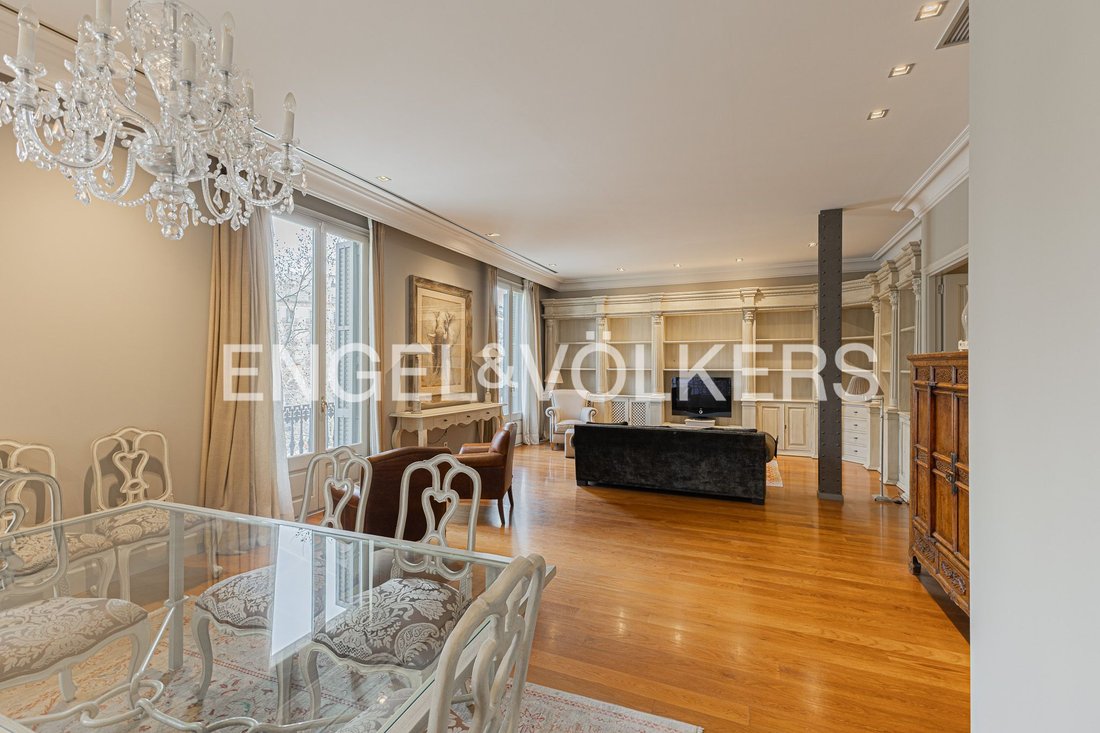 Appartamento a Eixample, Barcellona, Spagna 2 - 17263329