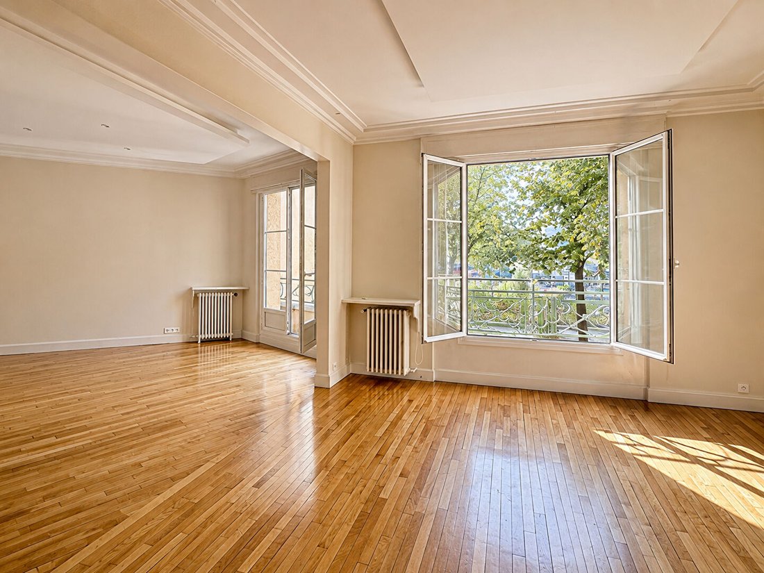 Apartment in Citroën-Boucicaut, Paris 15e Arrondissement, Paris 5 - 18691409