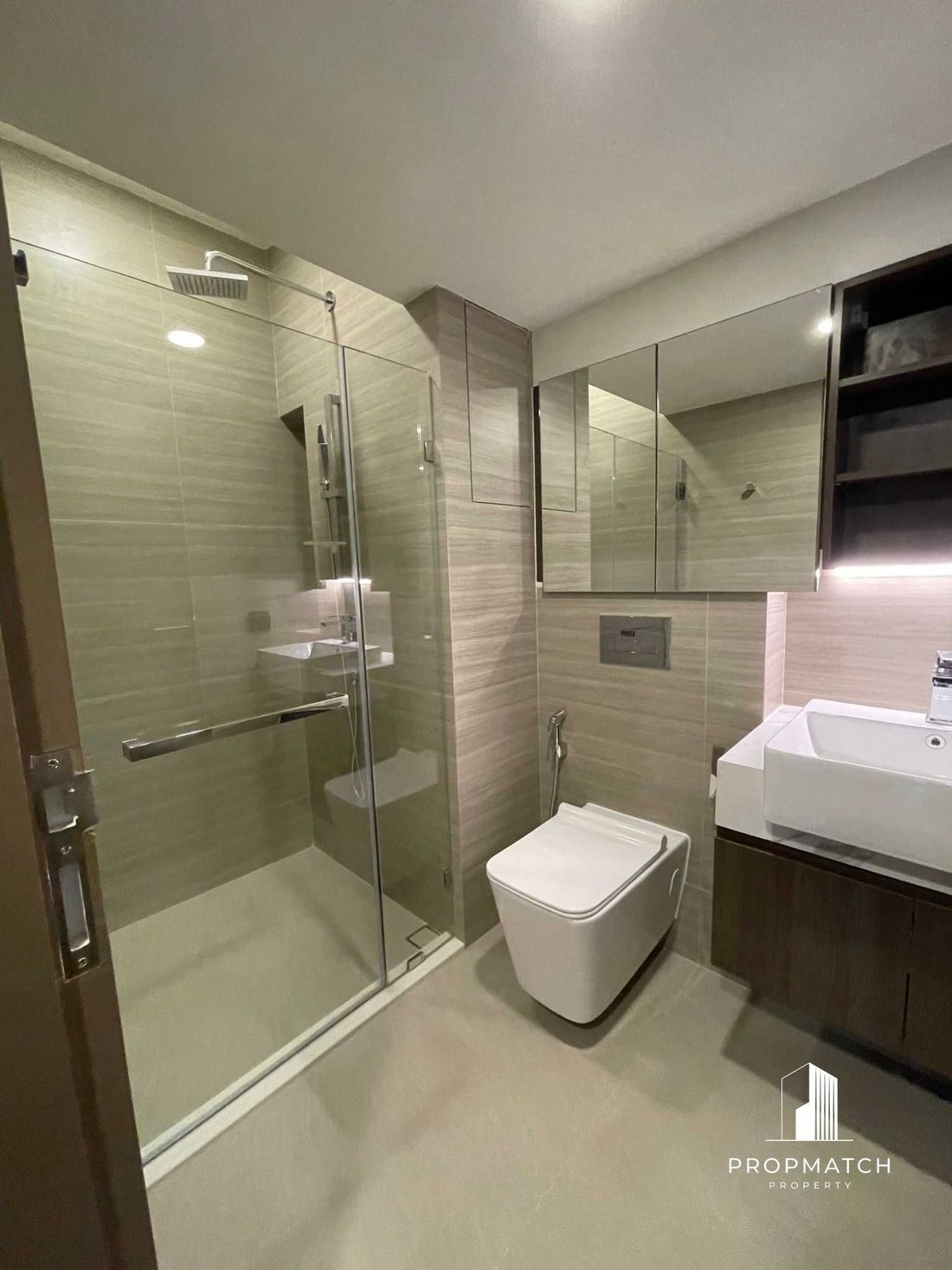 Condo in Bangkok, Bangkok, Thailand 2 - 18686739