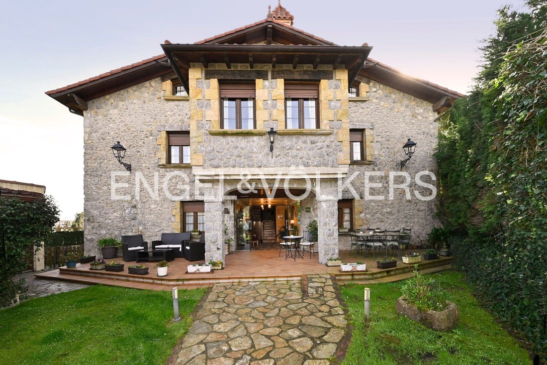 Noja, Cantabria, Spain 1 - 17467688