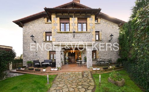 Noja, Cantabria, Spain 1