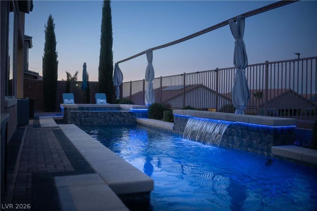 House in Henderson, Nevada, United States 3 - 18689410