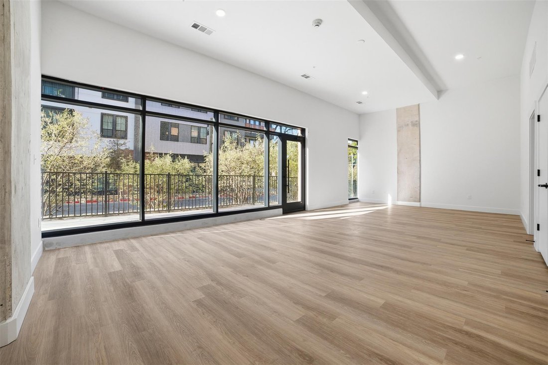 Condo in Austin, Texas, United States 2 - 18691032