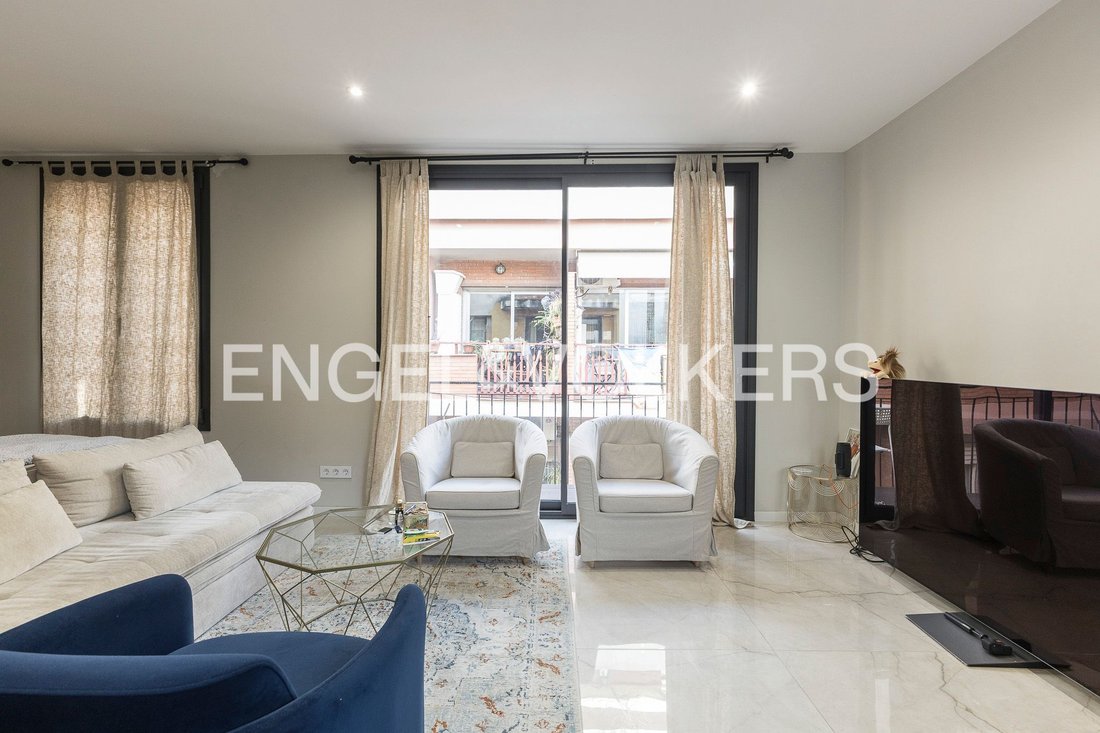 Gracia, Barcelona, Spain 2 - 17043212