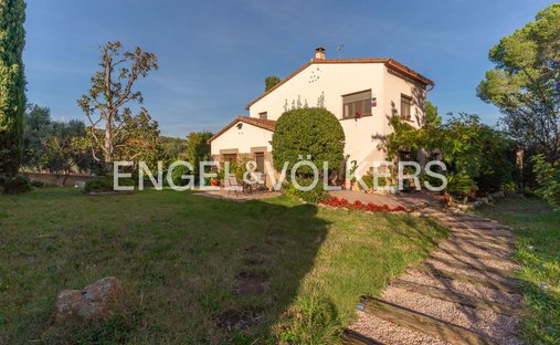 Haus in L’Ametlla del Vallès, Katalonien, Spanien 1
