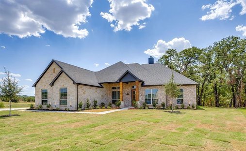 House in Springtown, Texas, United States 1