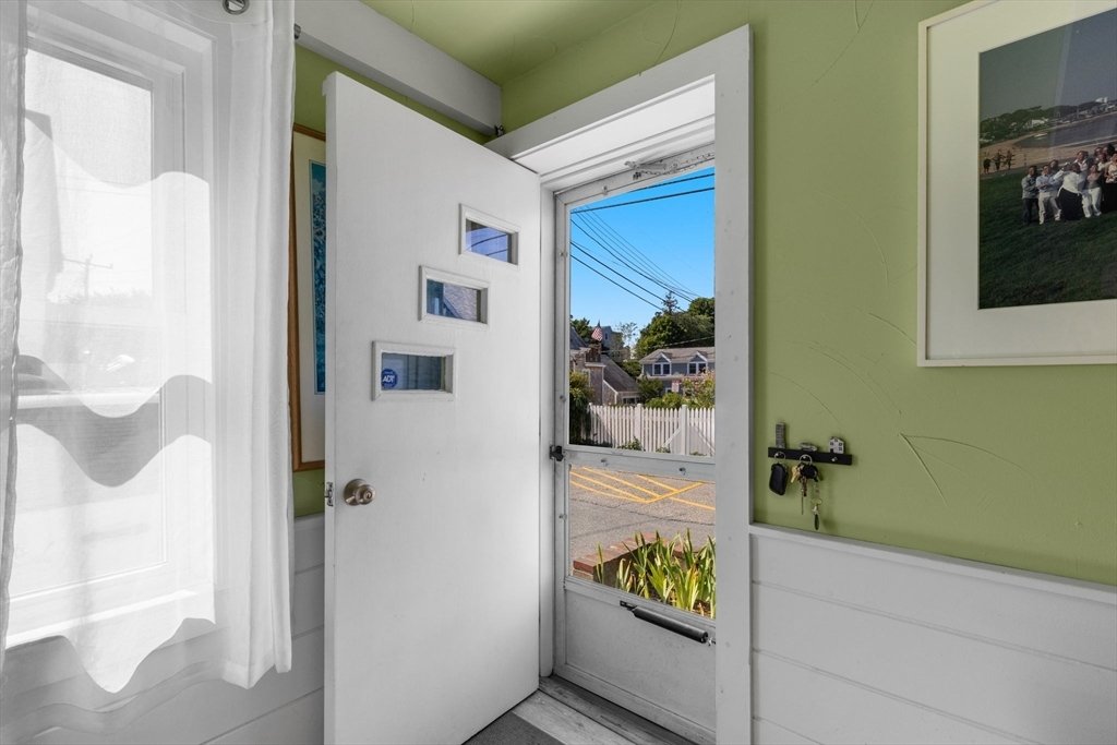 House in Provincetown, Massachusetts, United States 4 - 18690707