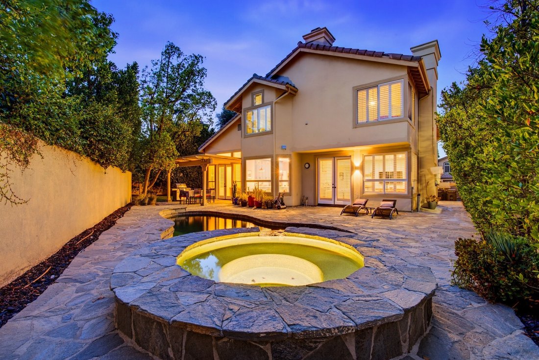 House in Hidden Hills, California, United States 5 - 18689435