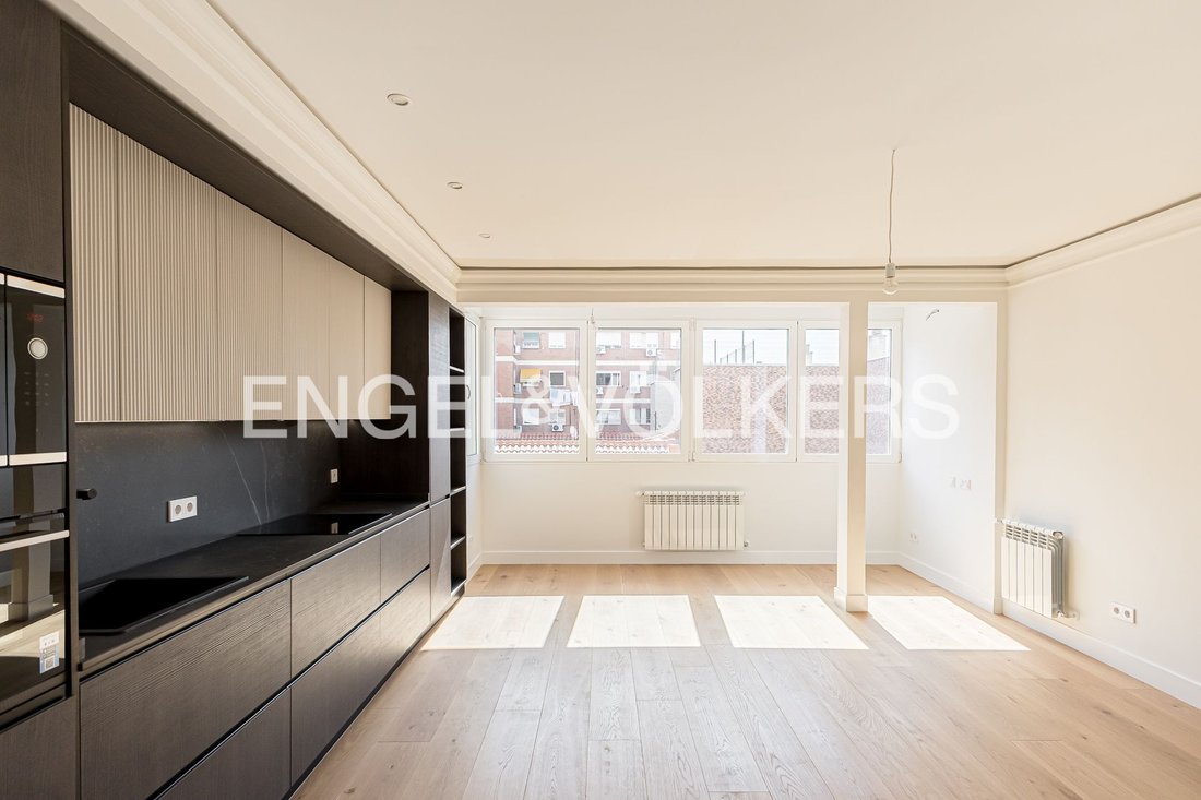 Wohnung in Retiro, Madrid, Spanien 1 - 18314332