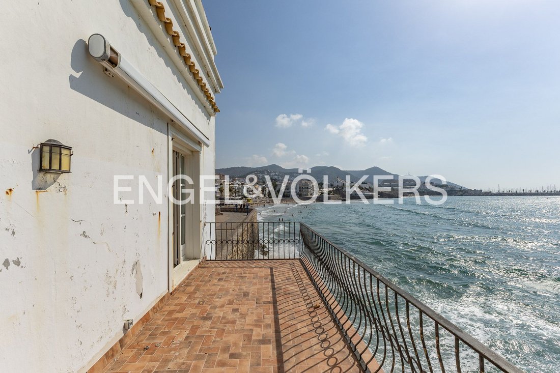 Villa in Sitges, Katalonien, Spanien 1 - 18451329