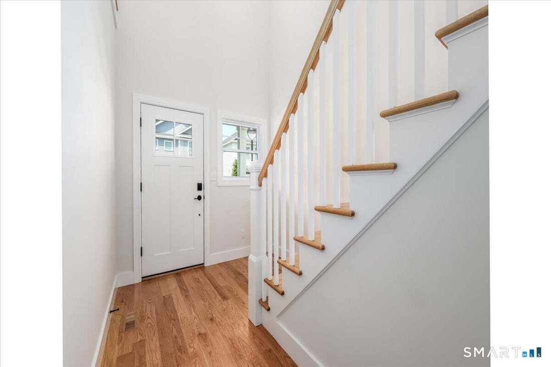 Condo in Brookfield, Connecticut, United States 3 - 18681849