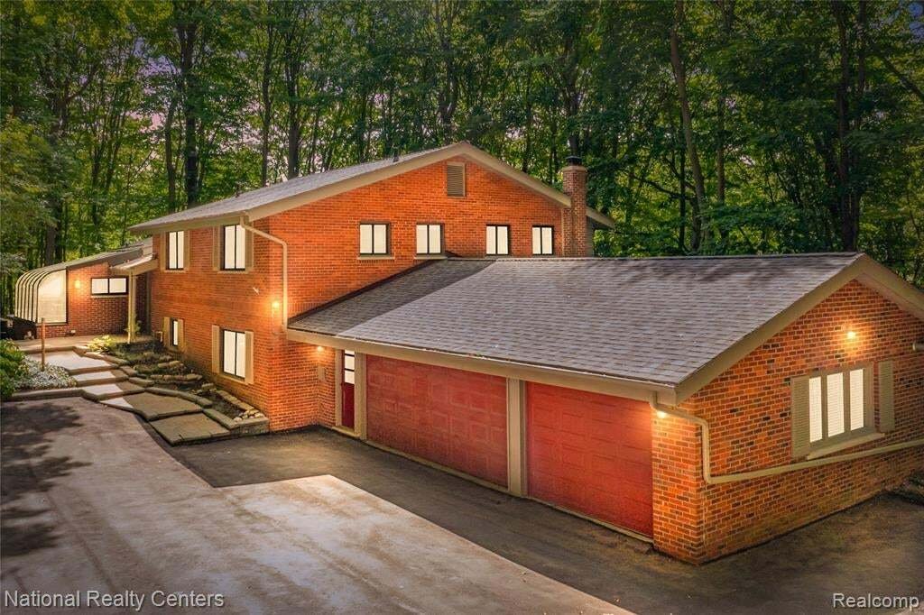 House in Novi, Michigan, United States 2 - 18689538