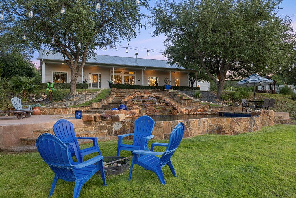 House in Spicewood, Texas, United States 3 - 18690664