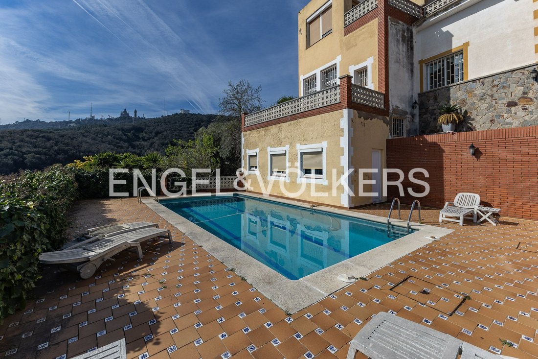 Villa in Horta-Guinardó, Barcelona, Spain 4 - 17304593