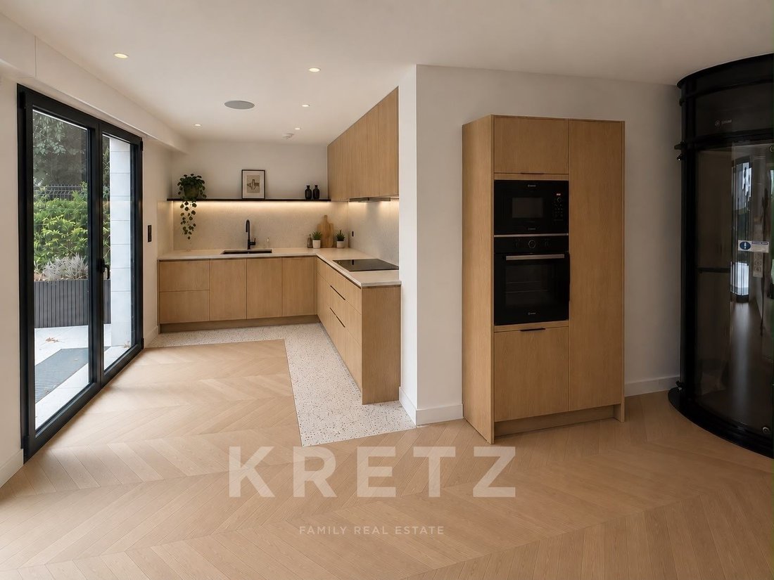 House in Carnot Gambetta, Suresnes, France 4 - 18688576