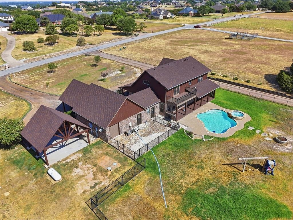 House in Granbury, Texas, United States 3 - 18690746