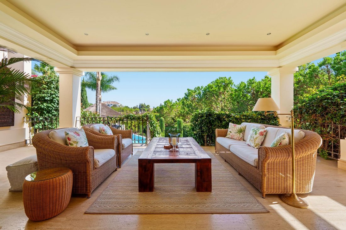 Villa in Marbella, Andalusia, Spain 5 - 18689533