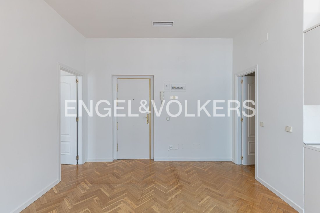 Apartment in Centro, Madrid, Spain 4 - 17980251