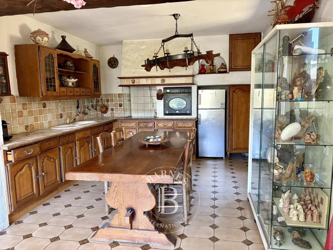 Chalet in Les Contamines-Montjoie, Auvergne-Rhône-Alpes, France 5 - 18688143