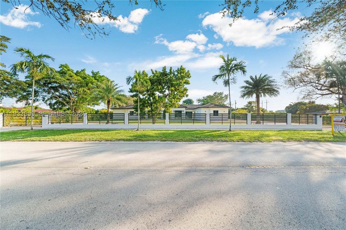 Maison à Miami, Floride, États-Unis 2 - 16835103