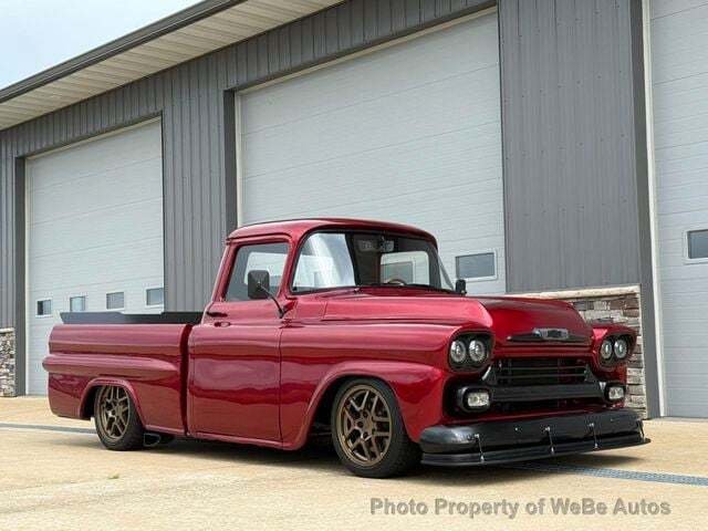 Chevrolet Apache in Calverton, NY, United States 1 - 18689825