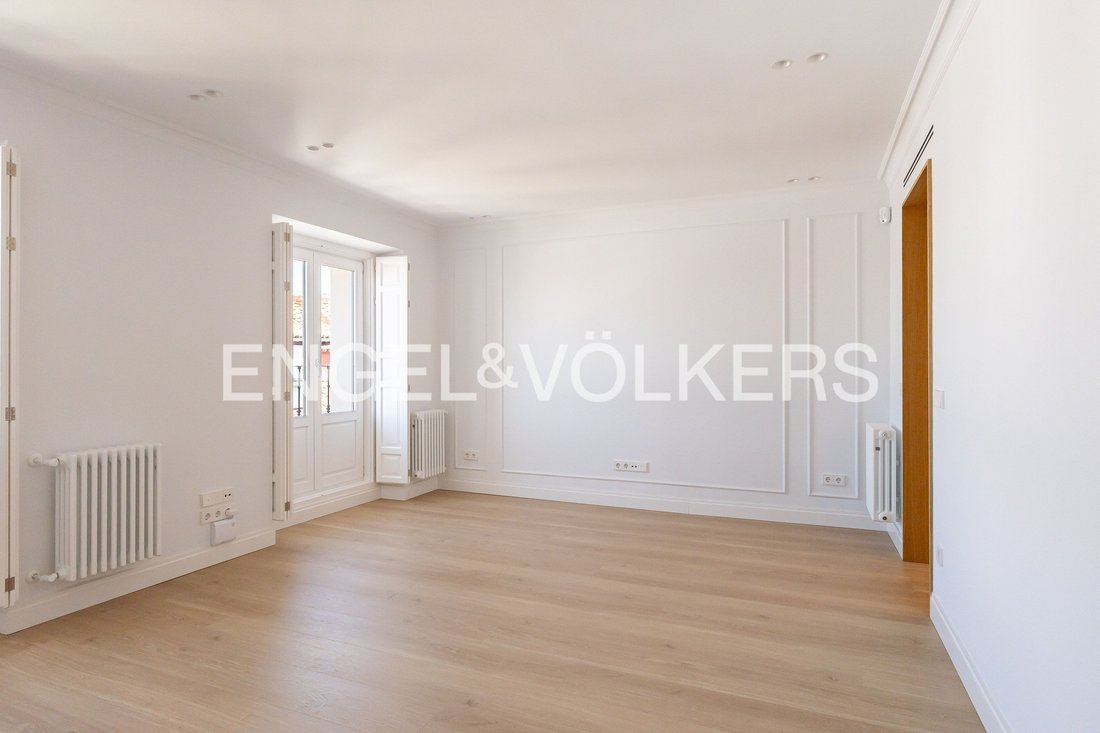 Apartment in Centro, Madrid, Spain 4 - 17814225