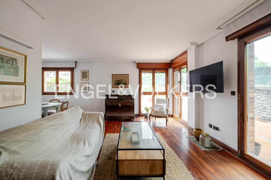 Apartment in Mendebaldea, Donostia-San Sebastian, Spain 3 - 18096615