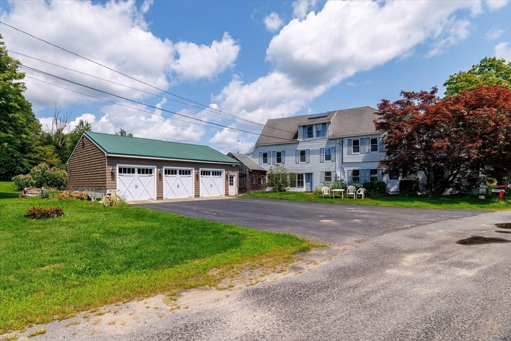 House in Oxford, Massachusetts, United States 1 - 18687647