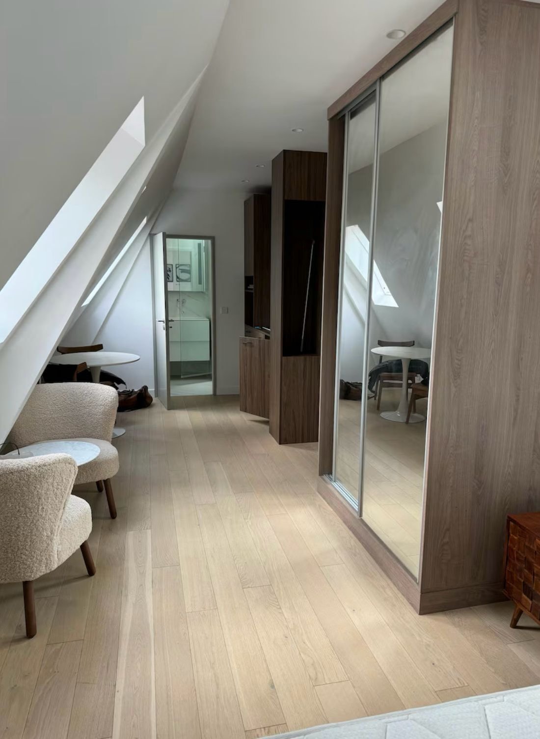 Apartment in Elysées-Madeleine, Paris 8e Arrondissement, Paris 5 - 18690974