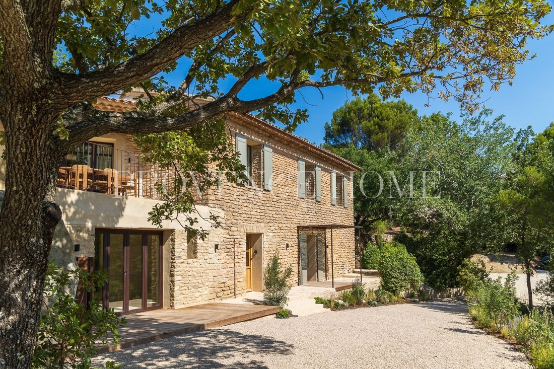Country House in Gordes, Provence-Alpes-Côte d'Azur, France 3 - 18688405