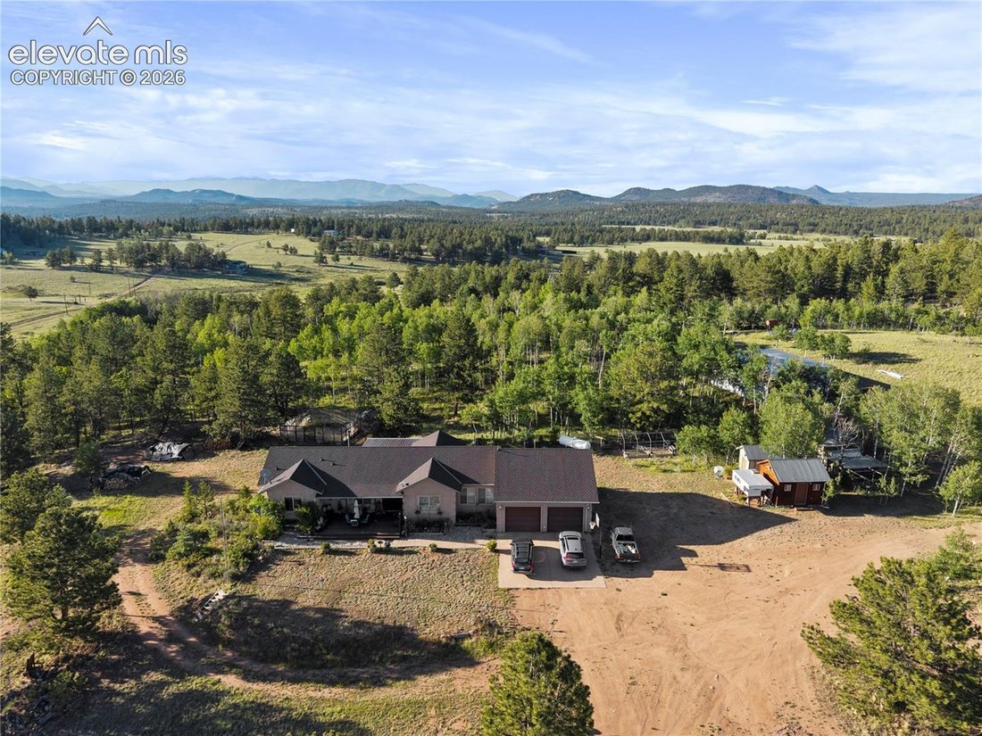 House in Florissant, Colorado, United States 4 - 18690608