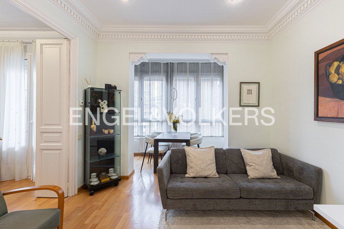 Apartment in Eixample, Barcelona, Spain 4 - 17128281