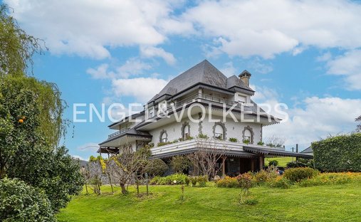 House in Bareyo, Cantabria, Spain 1