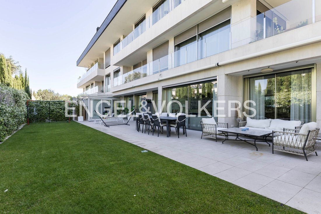 Apartment in Pozuelo de Alarcon, Comunidad de Madrid, Spain 2 - 18023751