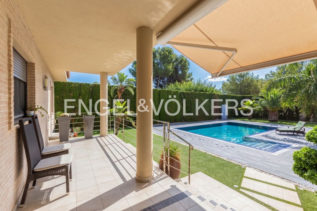 House in la Pobla de Vallbona, Valencian Community, Spain 4 - 18536226