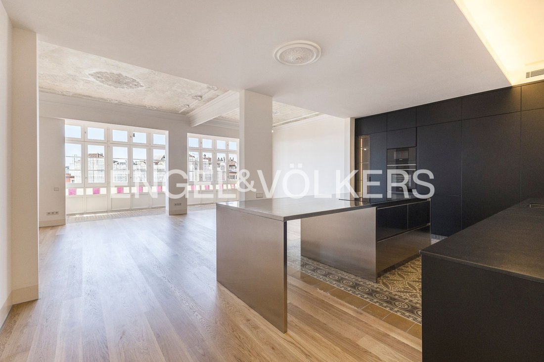 Apartment in Ciutat Vella, Barcelona, Spain 3 - 17782447