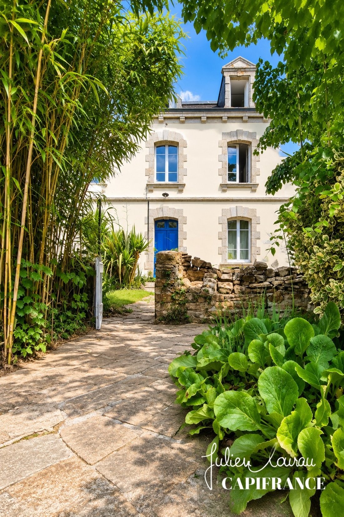 House in Beuzec Conq-Lochrist-Parc-Menez, Concarneau, France 2 - 18688380
