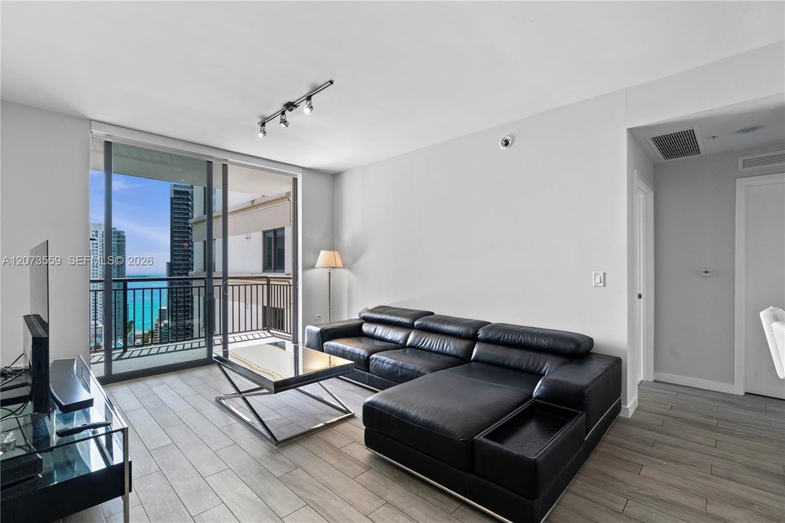 Condo in Miami, Florida, United States 2 - 18691051