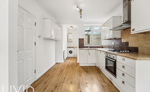 Apartment in Selsdon, London Borough of Croydon, England 1