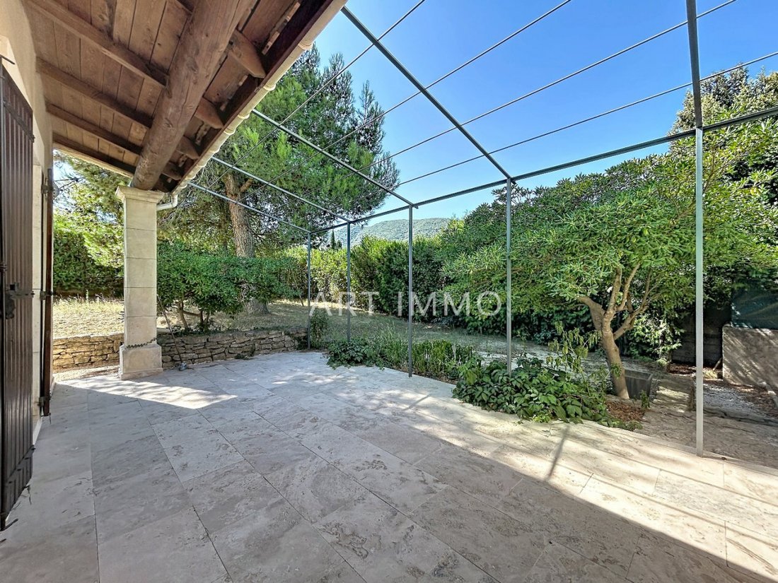 Villa in Maubec, Provence-Alpes-Côte d'Azur, France 1 - 18690002