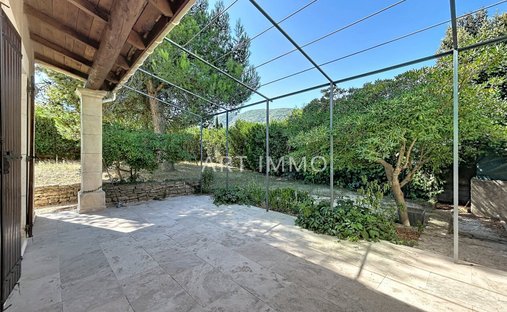 Villa a Maubec, Provenza-Alpi-Costa Azzurra, Francia 1