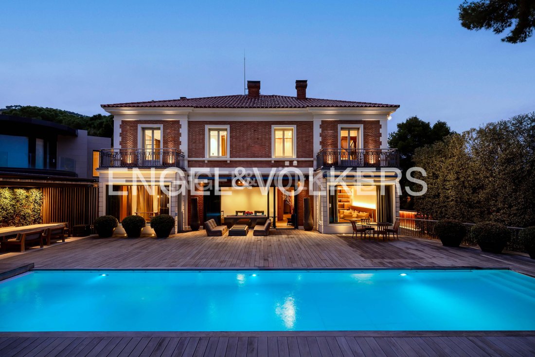 Haus in Les Corts, Barcelona, Spanien 1 - 18040772